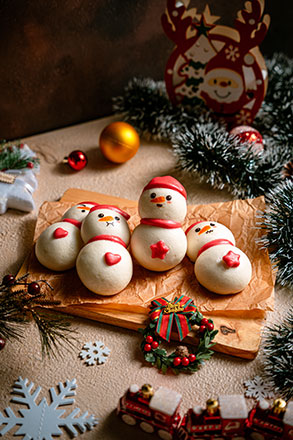 احتفل بموسم الأعياد في الفندق الأطول في العالم